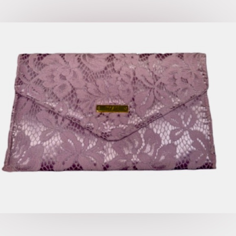 IMAN lilac  Lace Clutch